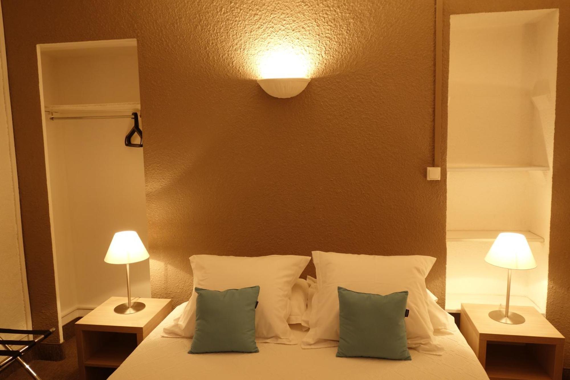 Hotel Le Prejoly Saint-Vallier-de-Thiey Ruang foto