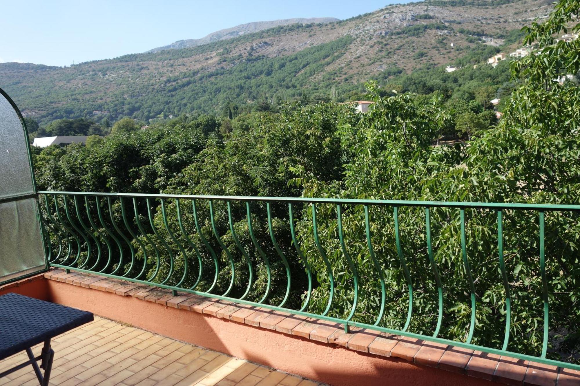 Hotel Le Prejoly Saint-Vallier-de-Thiey Ruang foto