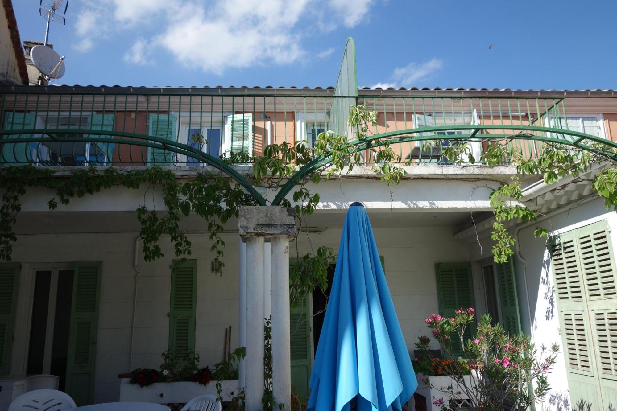 Hotel Le Prejoly Saint-Vallier-de-Thiey Ruang foto