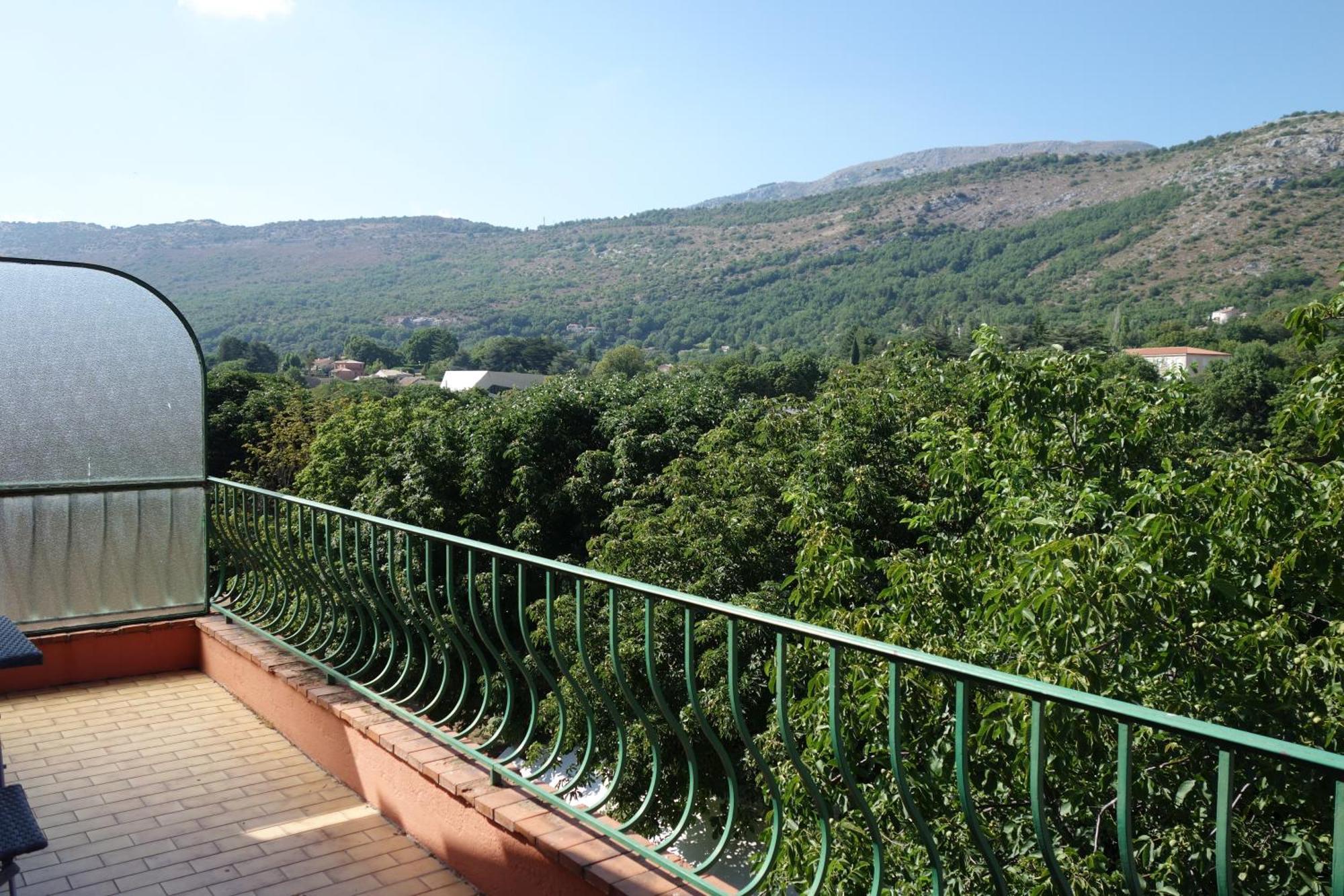 Hotel Le Prejoly Saint-Vallier-de-Thiey Ruang foto