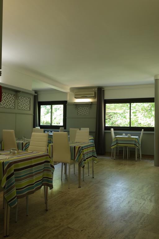 Hotel Le Prejoly Saint-Vallier-de-Thiey Bagian luar foto